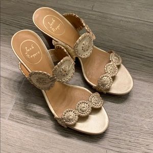 Jack Rogers Luccia Gold Wedge Sandal Size 8